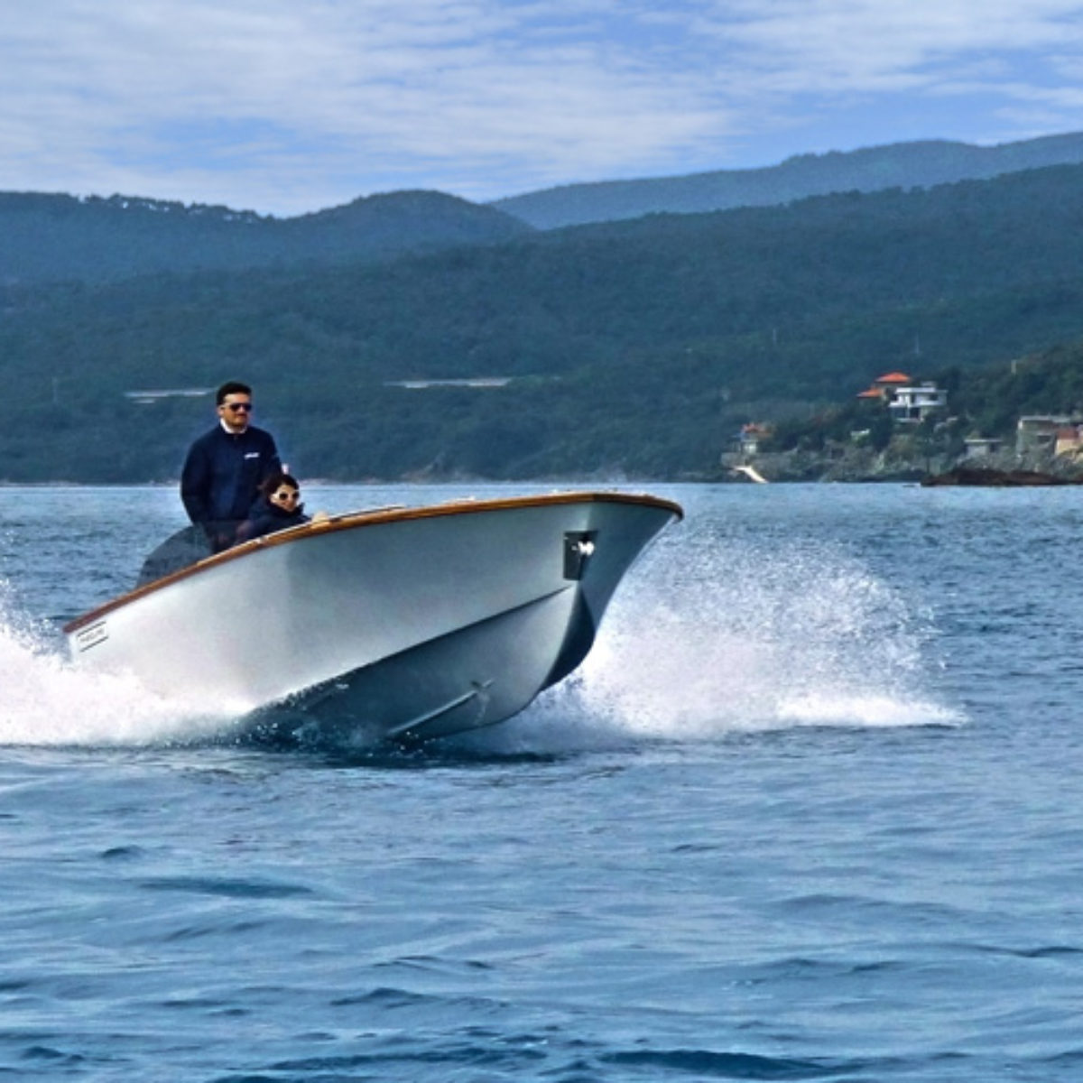 MB18 Tender